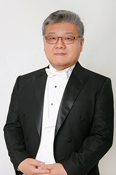 테너 최성욱